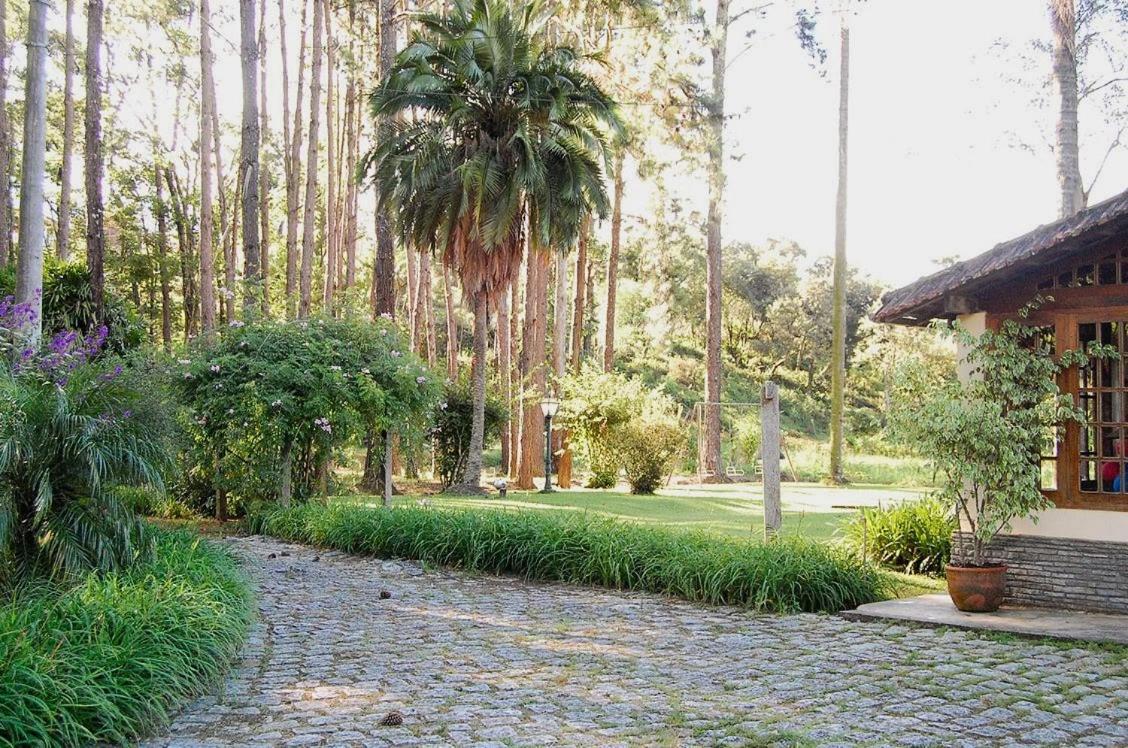 Chacara Das Lendas E Cancoes Apartment Passa Quatro Exterior photo